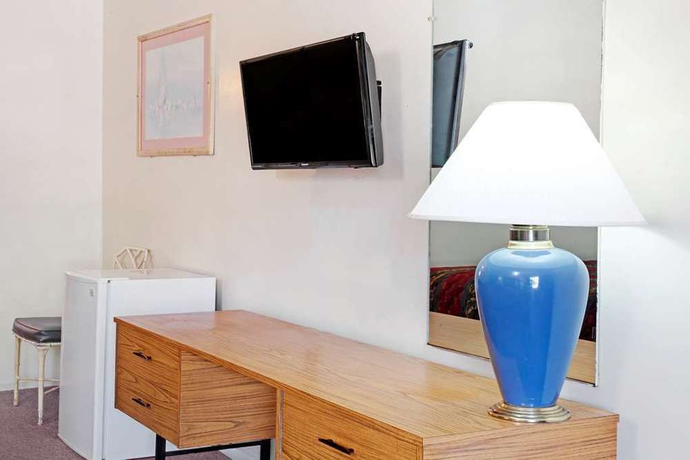 Astro Pasadena Hotel Номер фото