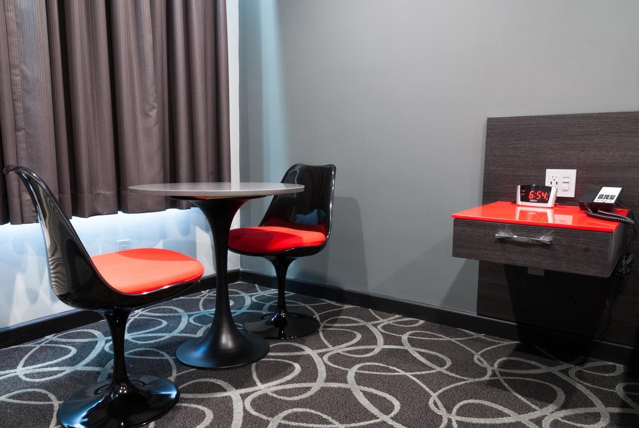 Astro Pasadena Hotel Экстерьер фото